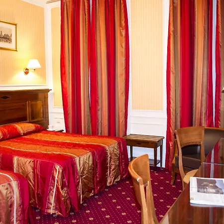 Touring Opera Hotel