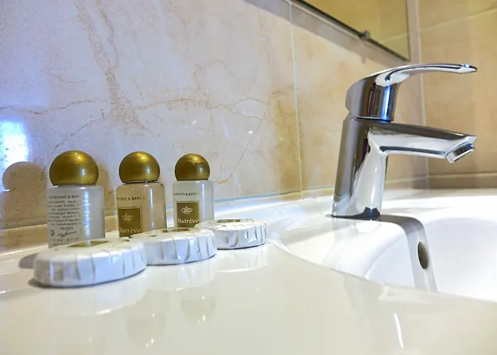 Touring Opera Hotell 3*