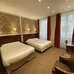 Touring Opera Hotell