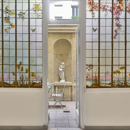 Hotel Touring Opera 3*