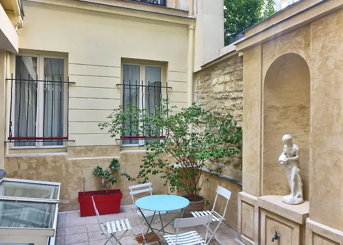 Touring Opera פריז