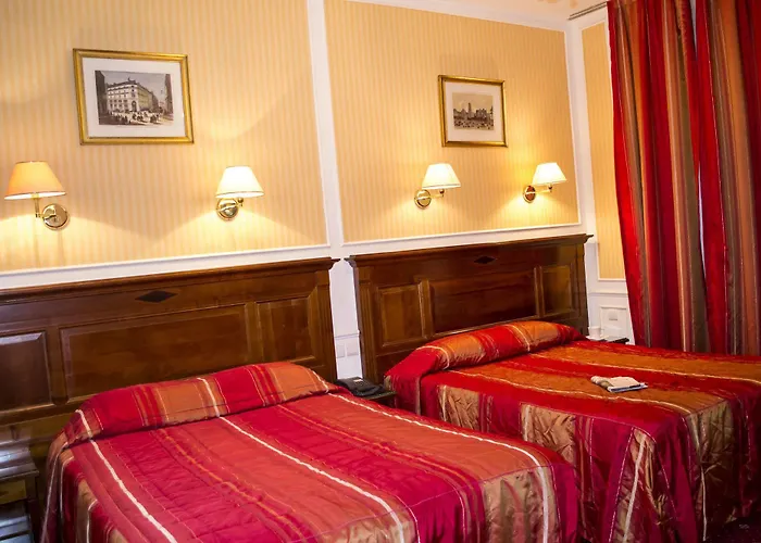 Touring Opera 3* פריז