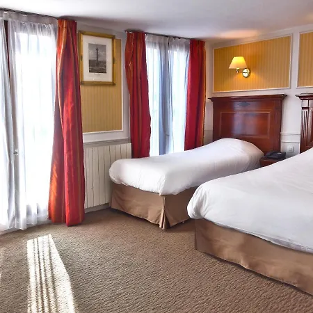 Touring Opera Hotel 3*