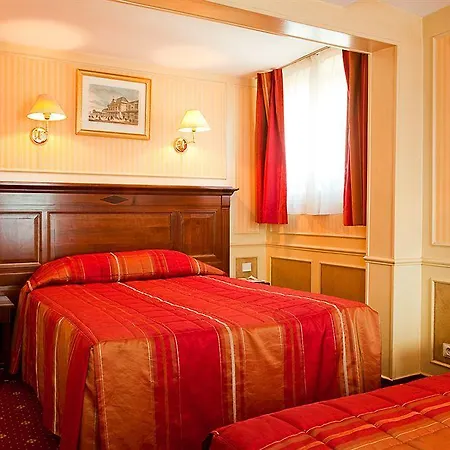 Touring Opera Hotel 3*