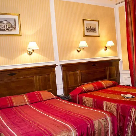 Touring Opera 3* פריז