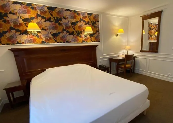 Touring Opera 3* Parigi